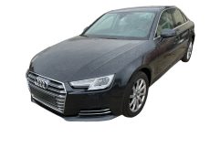 Audi A4 8W (2016-2019 Gépháztető