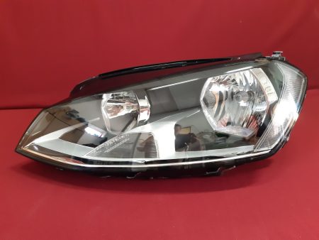 Eladó VW Golf 7 (2013-tól) fényszóró.